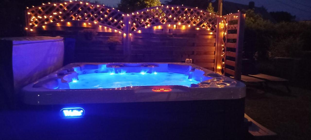 Cote Cosy Hotell Marche-en-Famenne Exteriör bild